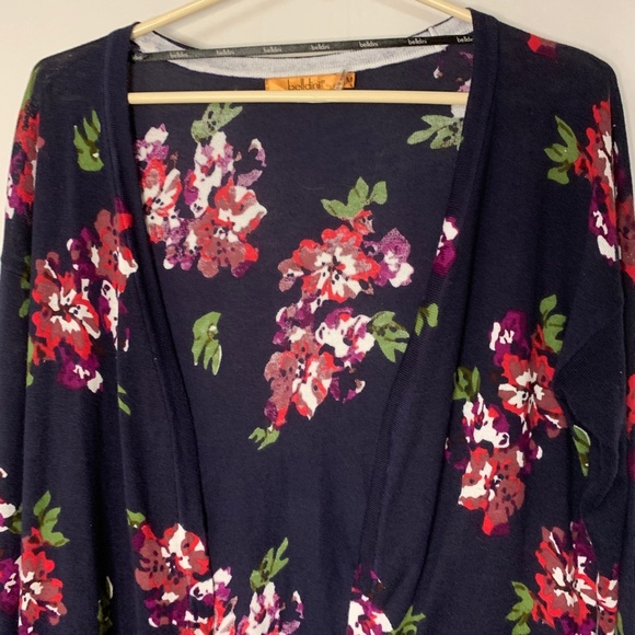 Belldini Floral Cardigan Medium Navy Open Sweater Long Sleeve Spring Wrap Casual - Picture 2 of 10